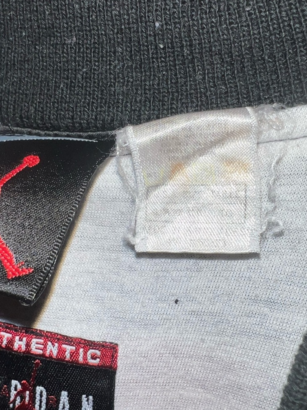 90s Rare Nike Air Jordan Black Red Green Bomber Zip Up Nylon Jacket Size XL - Picture 11 of 14